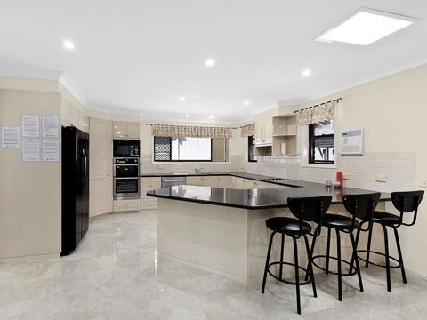 Toukley Waterfront House - Accommodation Bookings 3
