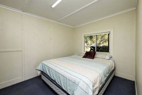 TRADEWINDS - Accommodation Bookings 2