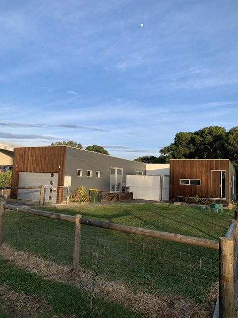 Tranquil Getaway Wifi Netflix Pet Friendly - Accommodation Bookings 0