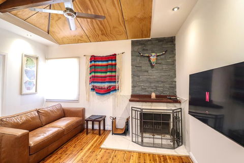 Treasure Island - Accommodation Bookings 1