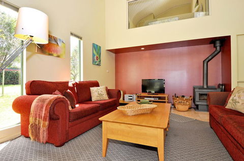 Tree Elle Retreat - Accommodation Bookings 3