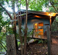 Treetops Seaview Montville - Accommodation Bookings