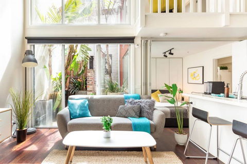 Trendy Loft Near Smith St. With Cosy Courtyard And Parking - Accommodation Bookings 0