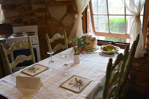 Trestrail Cottage B & B - Accommodation Bookings 2