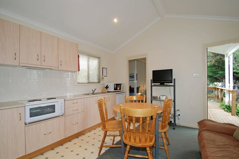 Triabunna Cabin & Caravan Park - Accommodation Bookings 0