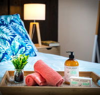 Tropic Studio A Unique Hidden Gem - Accommodation Bookings