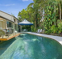 Tropical 5 bedroom family getaway in Noosa Heads - Accommodation Bookings