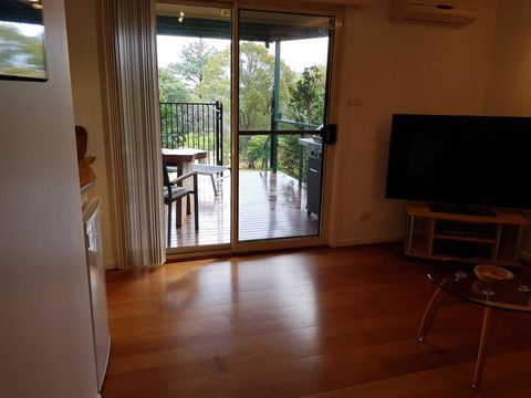 Tropical Coast Retreat - Pet Friendly - Accommodation Bookings 1