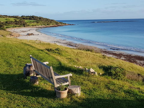 Tu Emuz Stone Beachfront Villa, Emu Bay, Kangaroo Is - Accommodation Bookings 0