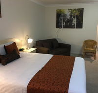 Tuckerbox Motor Inn