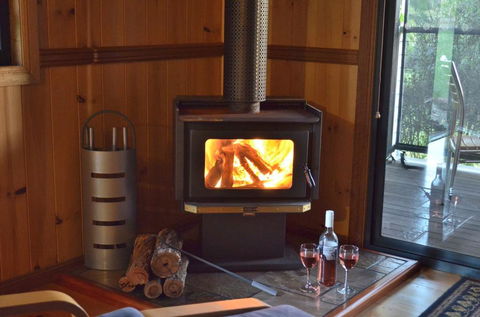 Tuckeroo Cottages & Gardens - Accommodation Bookings 2