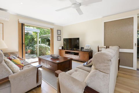 TUSCAN OASIS - RYE - Accommodation Bookings 1