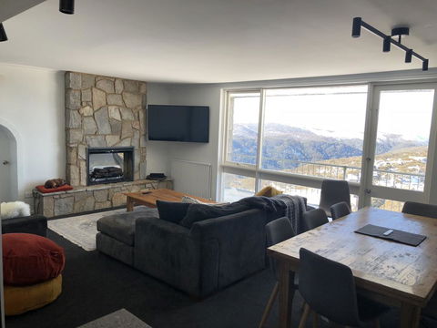 Twin Towers 701A - Accommodation Bookings 2
