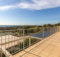 Tyrone Beach Retreat VIEWS