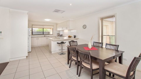 Ulmara Unit 2 - Accommodation Bookings 3