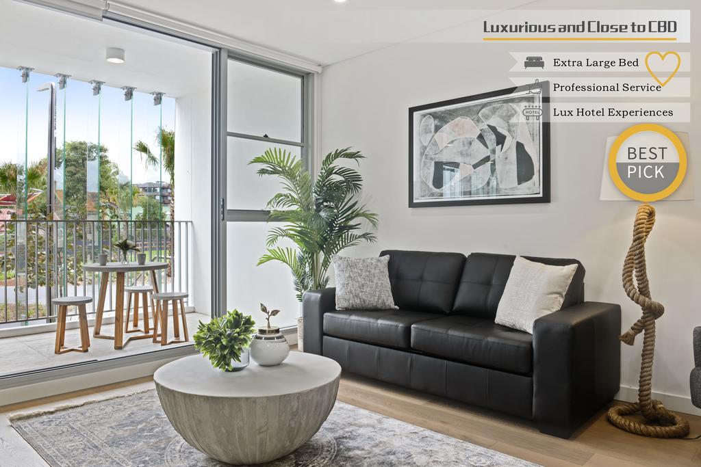  Accommodation Bookings