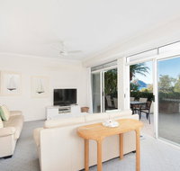 Unit 1 Albacore 12-14 Ondine Close Nelson Bay New South Wales 2315 - Accommodation Bookings