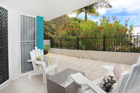 Unit 3, On The Park, 22 Frank Street Coolum Beach, 400 BOND, LINEN INCLUDED - Accommodation Bookings 1