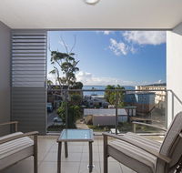 Unit 301 'The Shoal' 6-8 Bullecourt Street - Air con walking to local shops  beach - Accommodation Bookings
