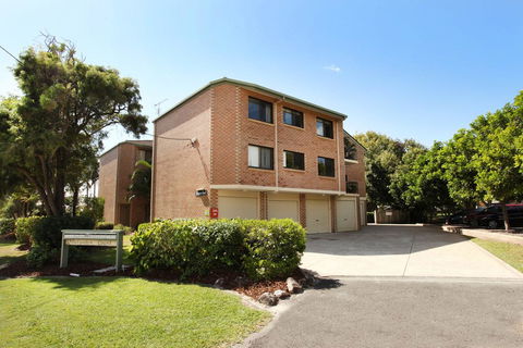 Unit 7, Belander Court, 34 Perry Street Coolum Beach, AIR CONDITIONED, 400 BOND, LINEN SUPPLIED - Accommodation Bookings 0