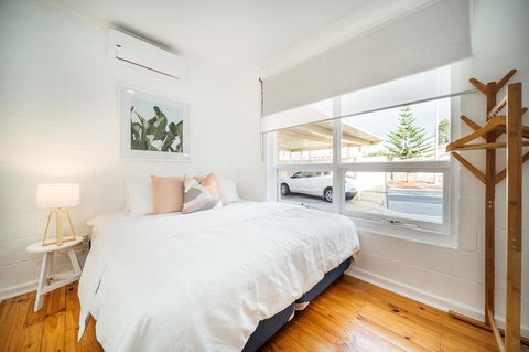 Urban Beach Shack-Metres From The Beach & Cafes - Accommodation Bookings 2