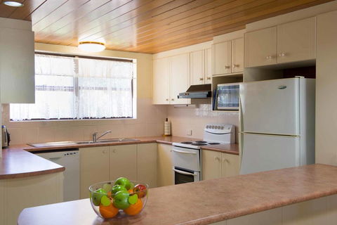 Vacation Village - Accommodation Bookings 3