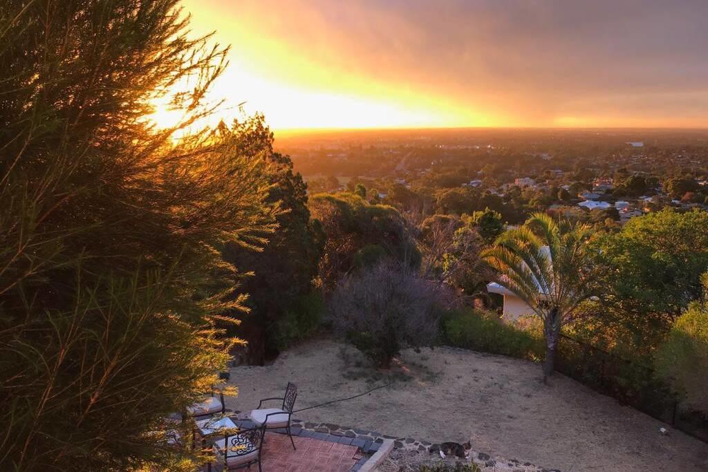Swan View WA Accommodation Bookings