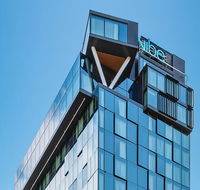 Vibe Hotel Melbourne