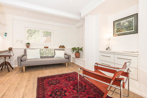 Vibrant Oversized Studio In Leafy Balgowlah - Accommodation Bookings 0