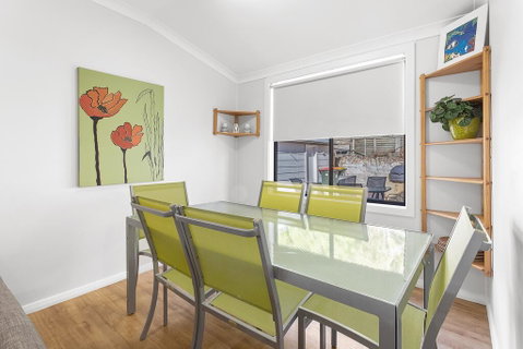 Victoria Parade, 29B - Accommodation Bookings 1
