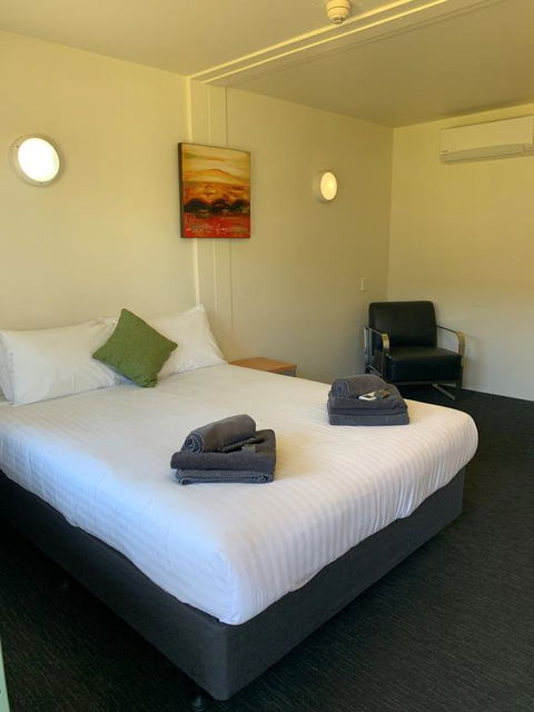 Victoria Village - Accommodation Bookings 3