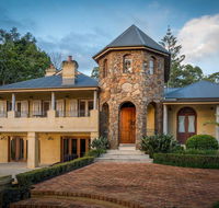 Victoria's At Ewingsdale
