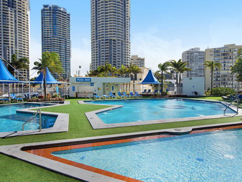 View - In Heart Of Surfers Paradise - Accommodation Bookings 1