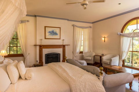 Victoria's At Ewingsdale - Accommodation Bookings 3