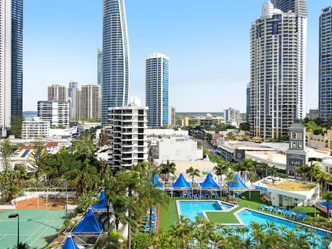 View - In Heart Of Surfers Paradise - Accommodation Bookings 0
