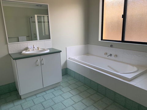 Views On Spencer - Accommodation Bookings 2