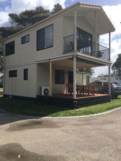 Villa By The Lake - Accommodation Bookings 1