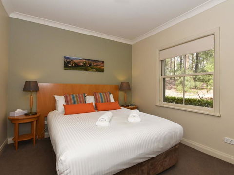 Villa Executive 2br Sangiovese Resort Condo Located Within Cypress Lakes Resort (nothing Is More Central) - Accommodation Bookings 3