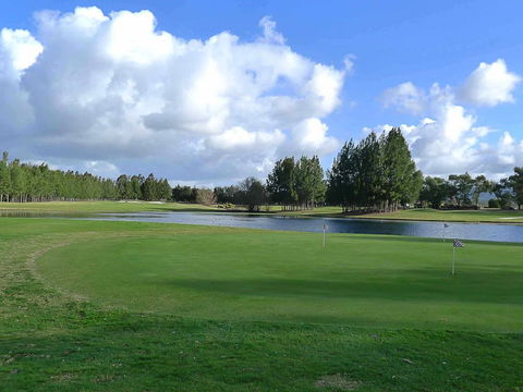 Villa On The Green - Accommodation Bookings 3