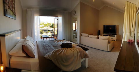 Villa Port Grimaud On Bouvard Island - Accommodation Bookings 3