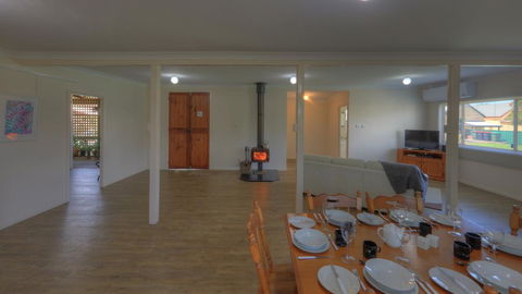 Village Stays Coldstream Gallery Bungalow - Accommodation Bookings 2