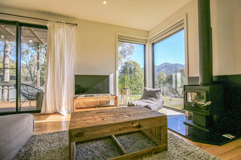 Ville Views - Accommodation Bookings 1