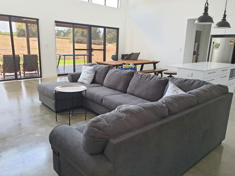 Vines And Stars - Accommodation Bookings 0