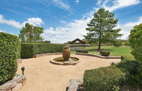 Vineyard Cottages - Accommodation Bookings 1