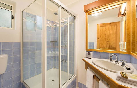 Vineyard Cottages - Accommodation Bookings 2