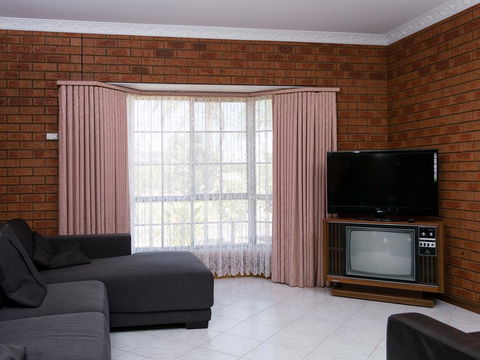 Vineyard Retreat Mildura - Accommodation Bookings 1