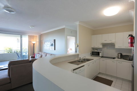 Visit The Cote D'Azur In Sunshine Beach - Accommodation Bookings 2