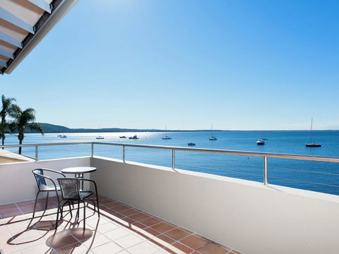 Vogue, Unit 3/197 Soldiers Point Road - Accommodation Bookings 2
