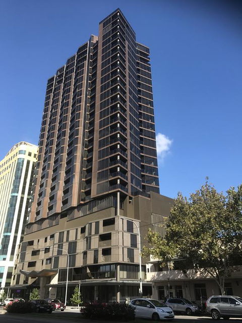 VUE Penthouse On King William - Accommodation Bookings 1