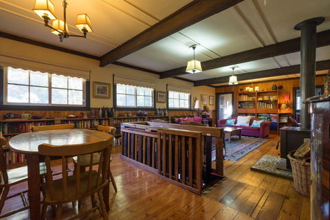 Walhalla Coach House - Accommodation Bookings 3